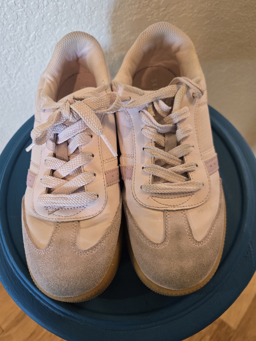 Skechers Girls Light Pink Lace-Up Casual Sneakers